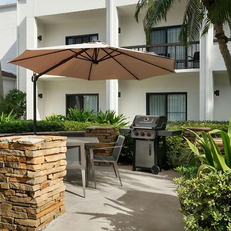 Hotel Courtyard Melbourne West Extérieur photo