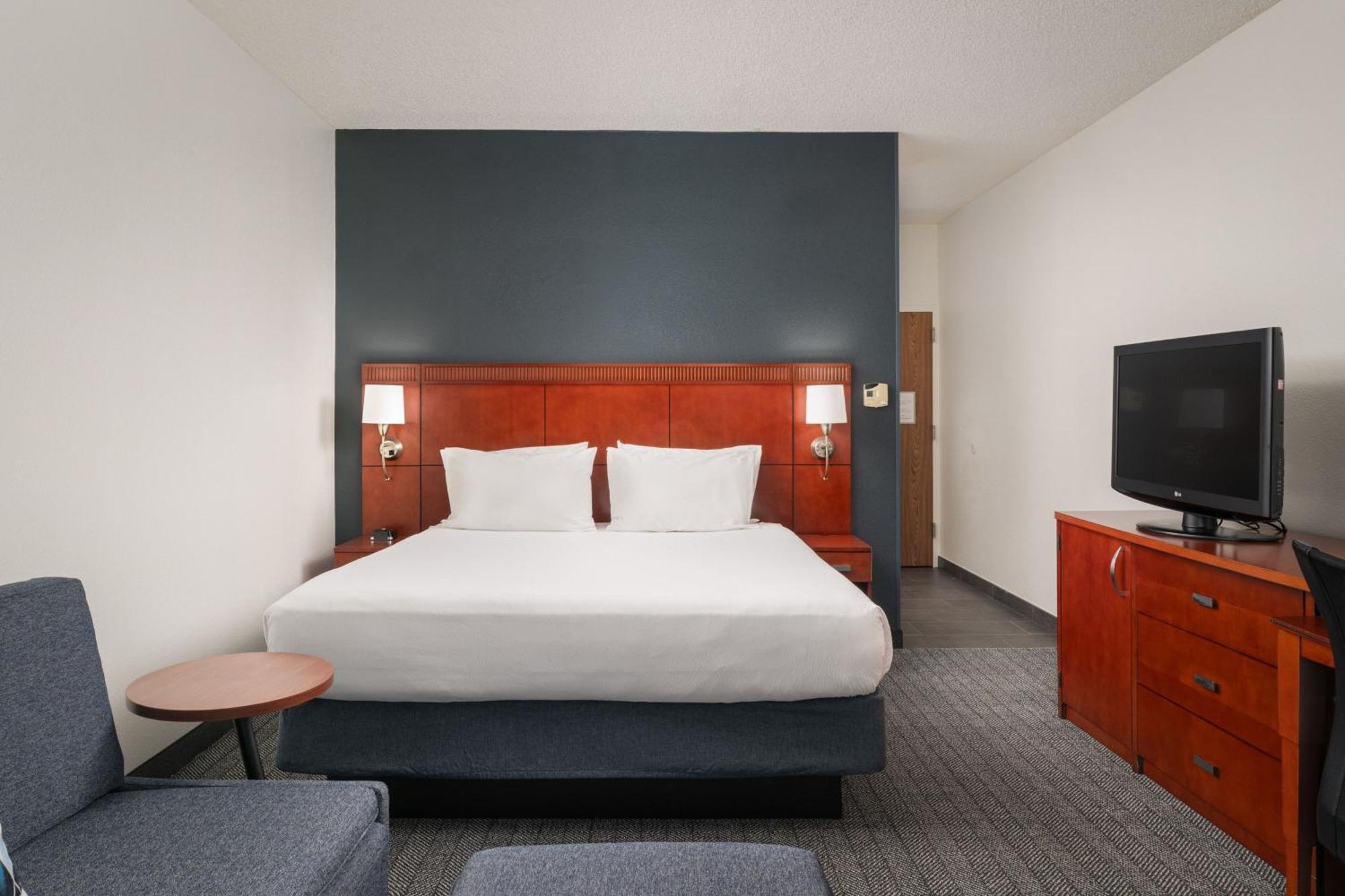 Hotel Courtyard Melbourne West Extérieur photo