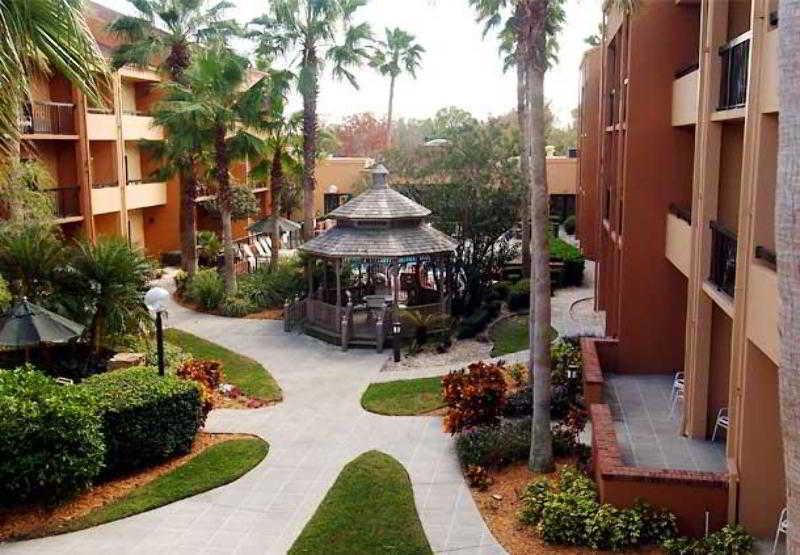 Hotel Courtyard Melbourne West Extérieur photo